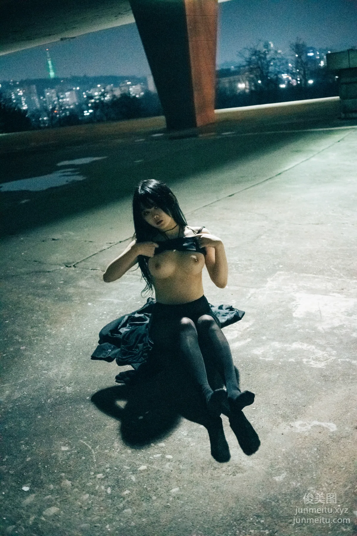 104.[Loozy] Zia (지아) - XXX At Night Road[161P] 70