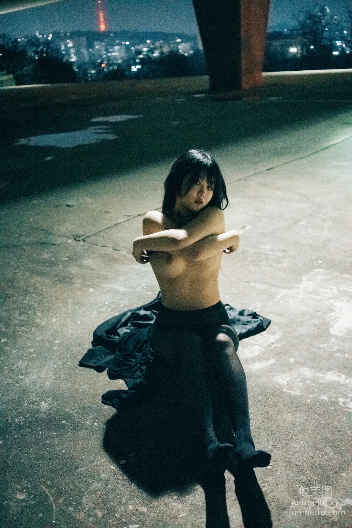 104.[Loozy] Zia (지아) - XXX At Night Road[161P] 71