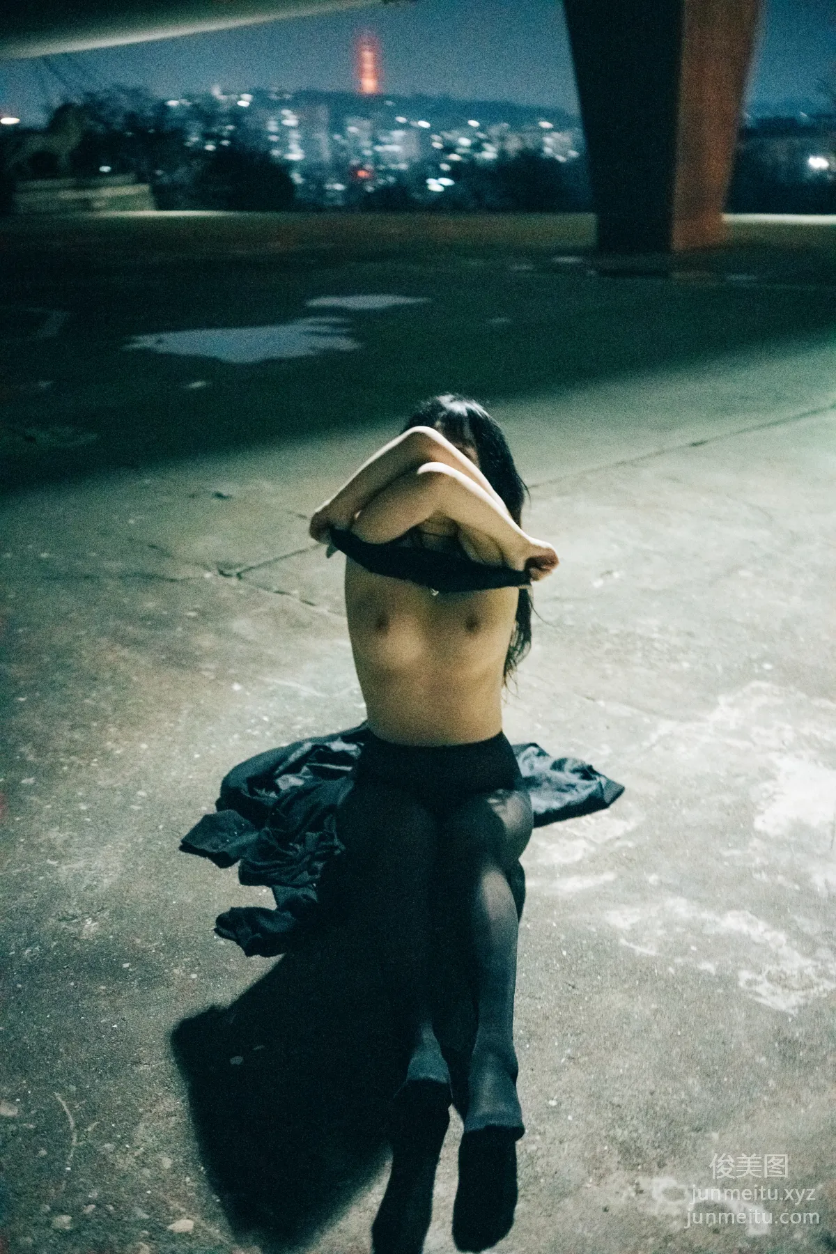 104.[Loozy] Zia (지아) - XXX At Night Road[161P] 72