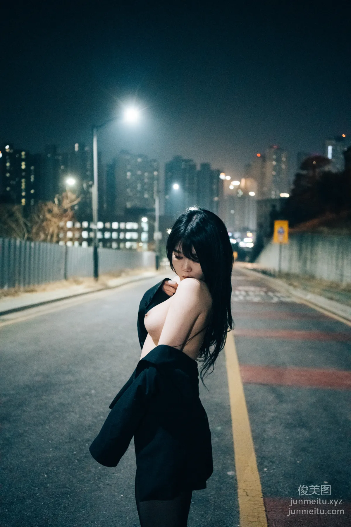 104.[Loozy] Zia (지아) - XXX At Night Road[161P] 124