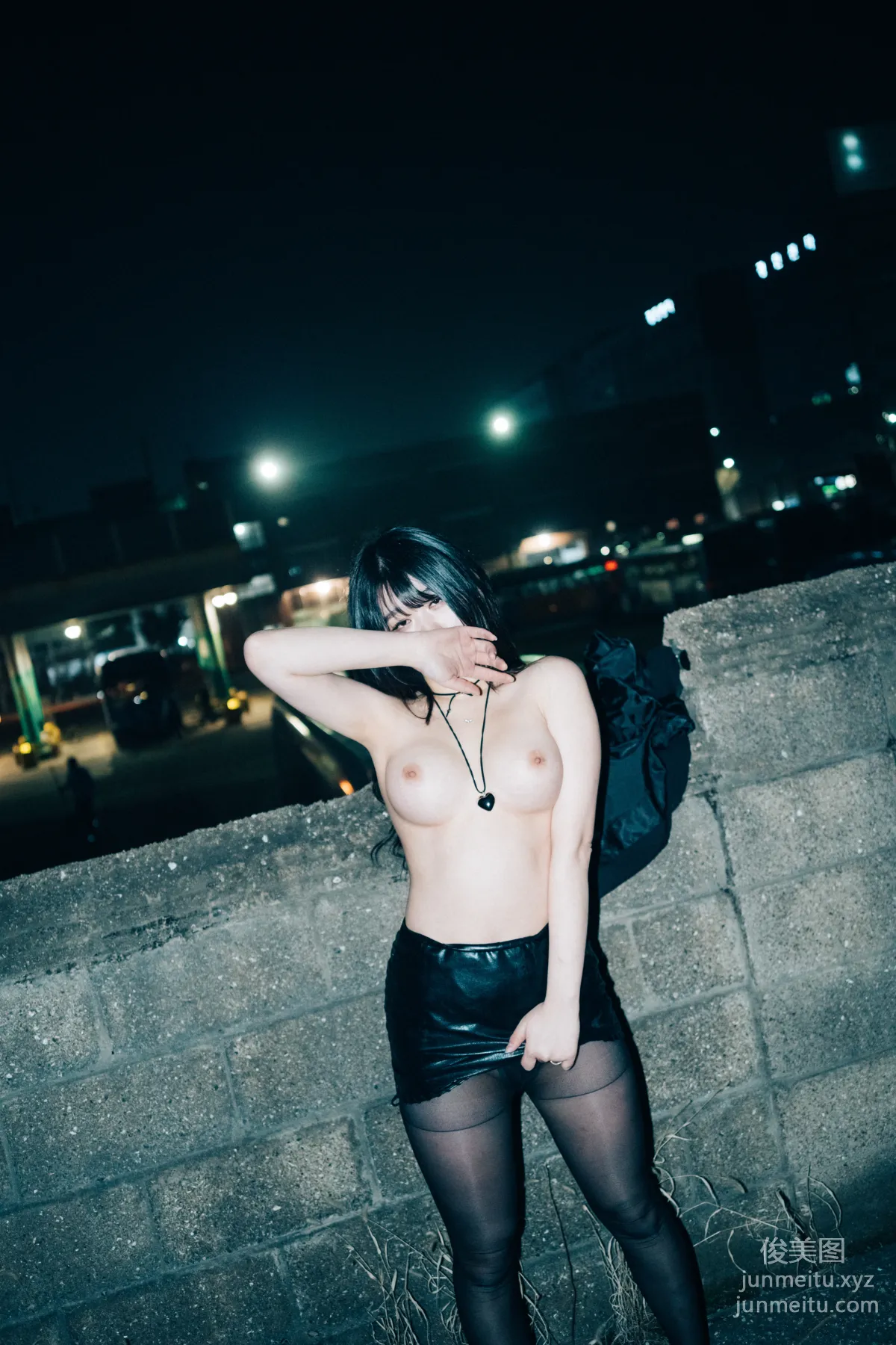 104.[Loozy] Zia (지아) - XXX At Night Road[161P] 142