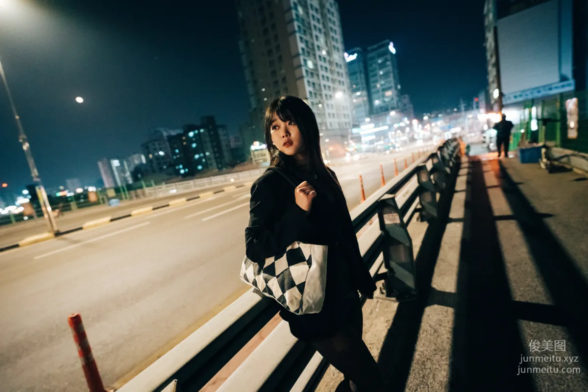 104.[Loozy] Zia (지아) - XXX At Night Road[161P] 145