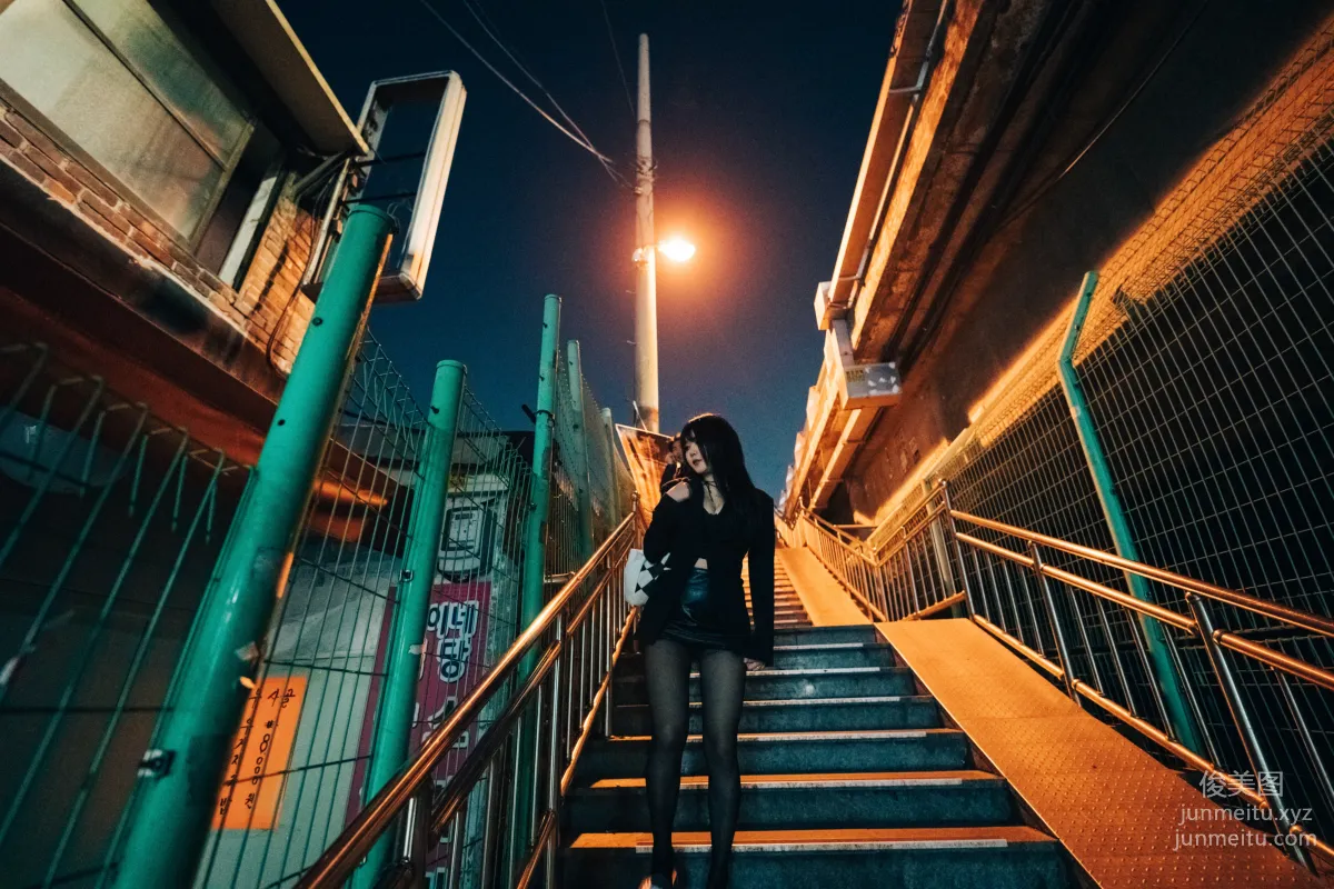 104.[Loozy] Zia (지아) - XXX At Night Road[161P] 146