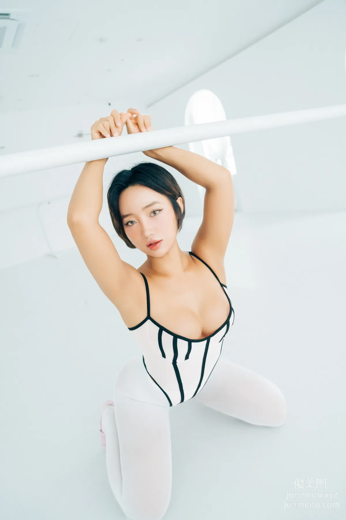 120.[Loozy] Booty Queen - Tied Ups[179P] 17