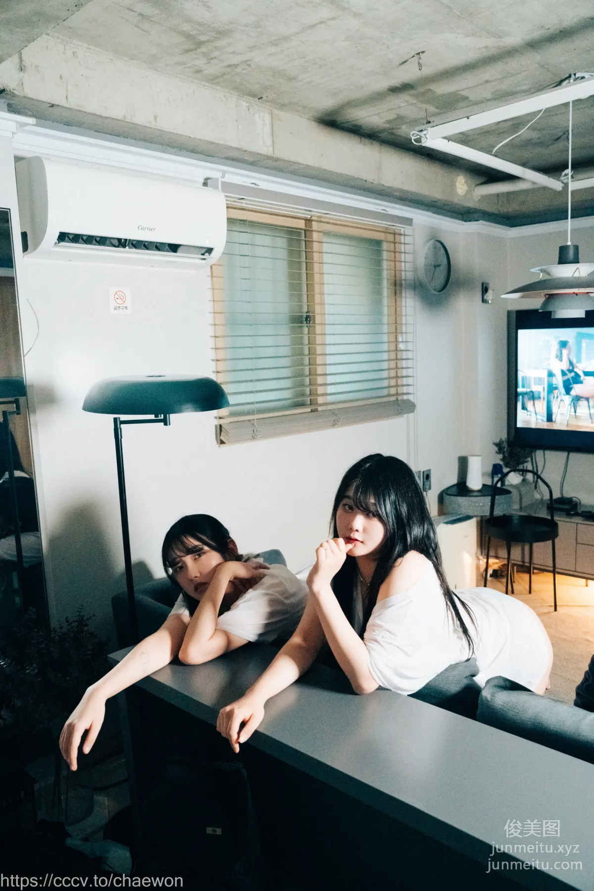 133.[Loozy] Zia (지아) & Sonson (손손) - yuri, girl's love[160P] 9