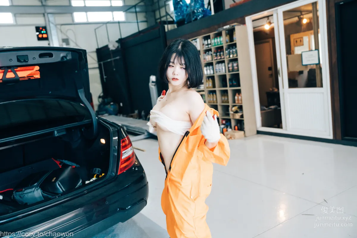 137.[Loozy] Zia (지아) - Garage Girl[129P] 10