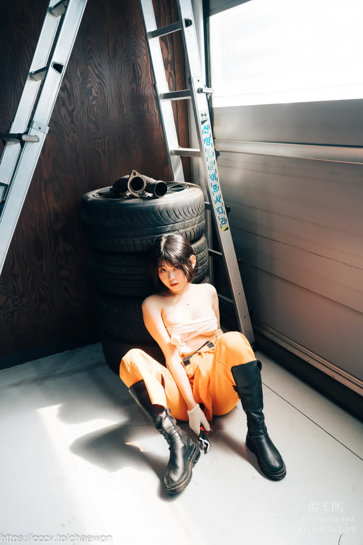 137.[Loozy] Zia (지아) - Garage Girl[129P] 19