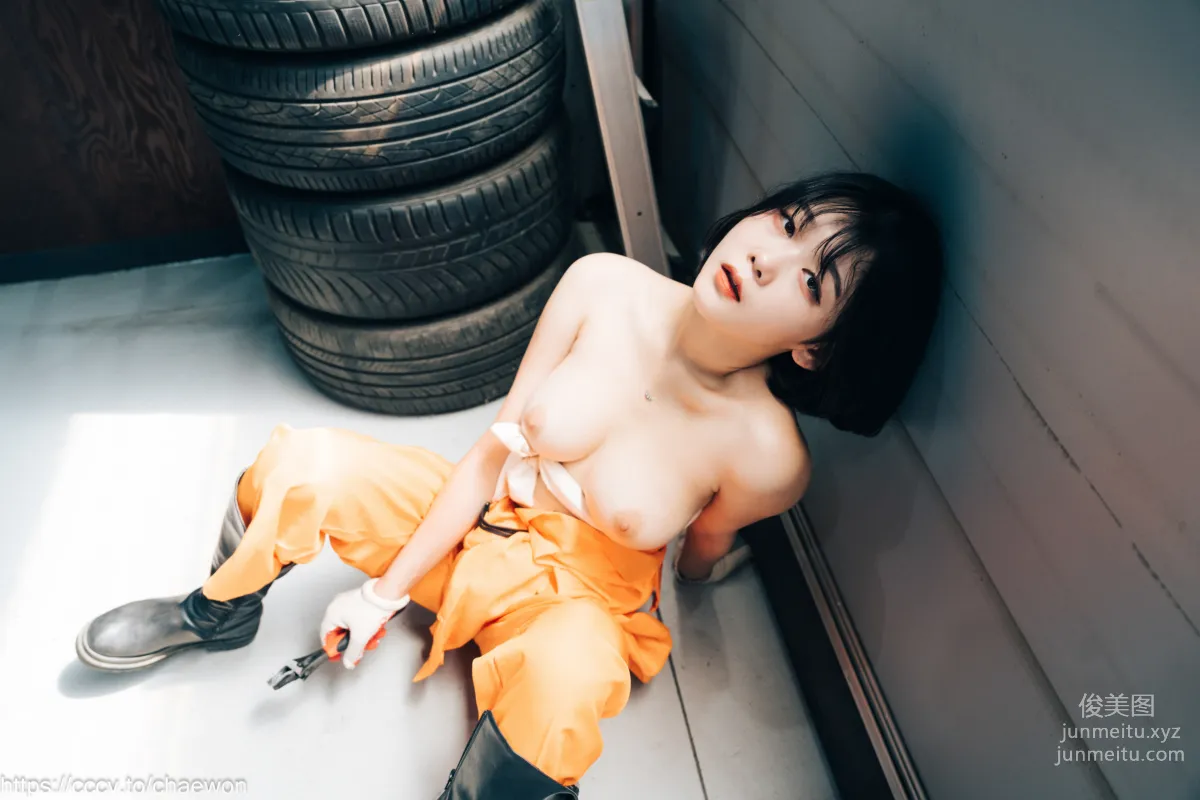 137.[Loozy] Zia (지아) - Garage Girl[129P] 23