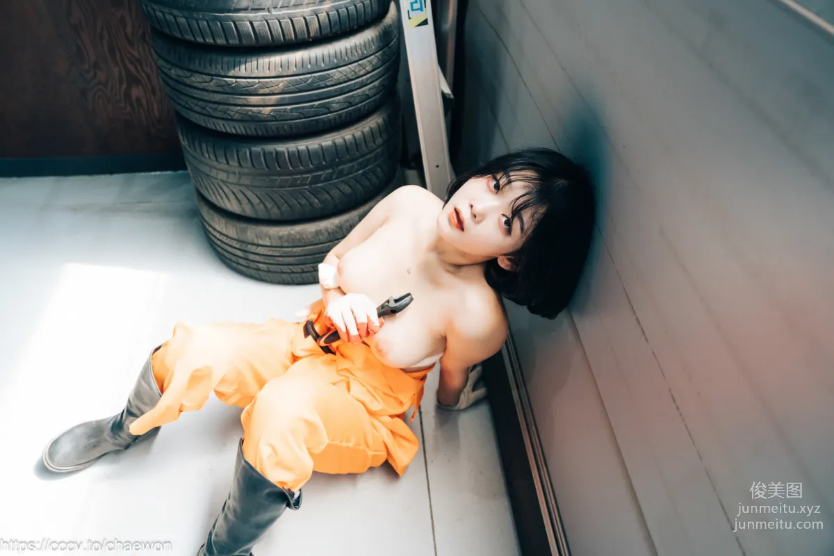 137.[Loozy] Zia (지아) - Garage Girl[129P] 24
