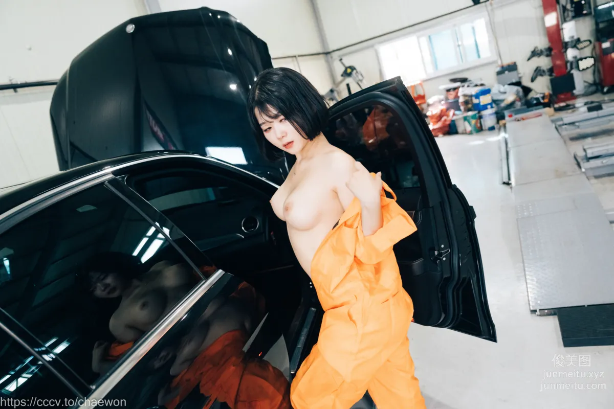 137.[Loozy] Zia (지아) - Garage Girl[129P] 105