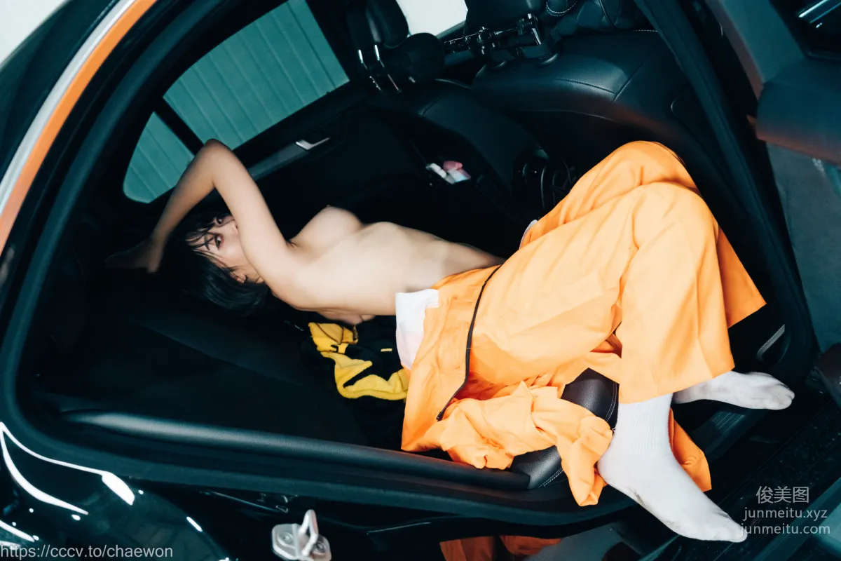 137.[Loozy] Zia (지아) - Garage Girl[129P] 109