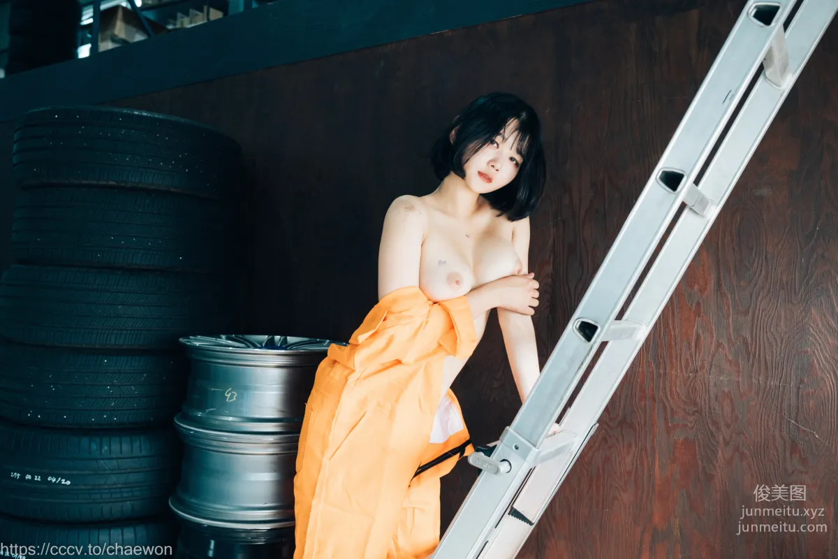 137.[Loozy] Zia (지아) - Garage Girl[129P] 113