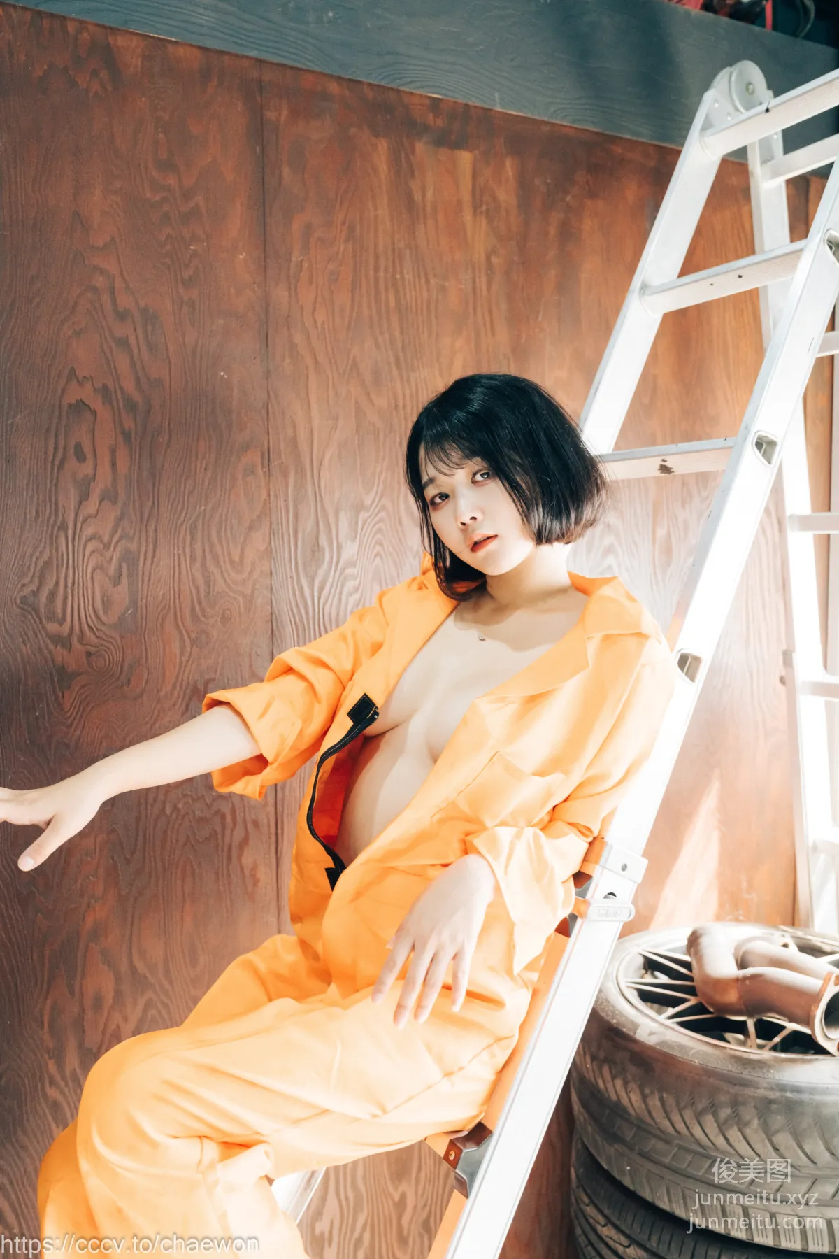 137.[Loozy] Zia (지아) - Garage Girl[129P] 120