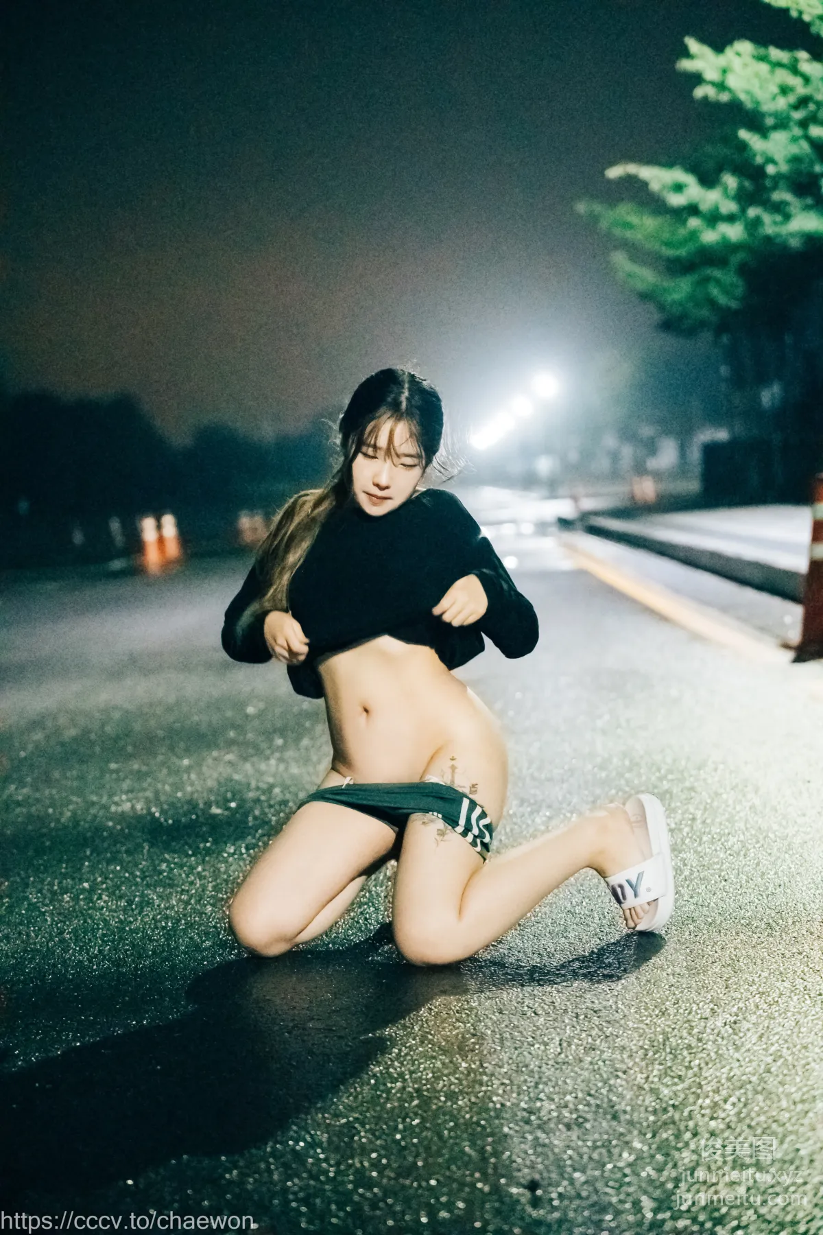140.[Loozy] SonSon (손손) - Public Toilet - part 01[157P] 32