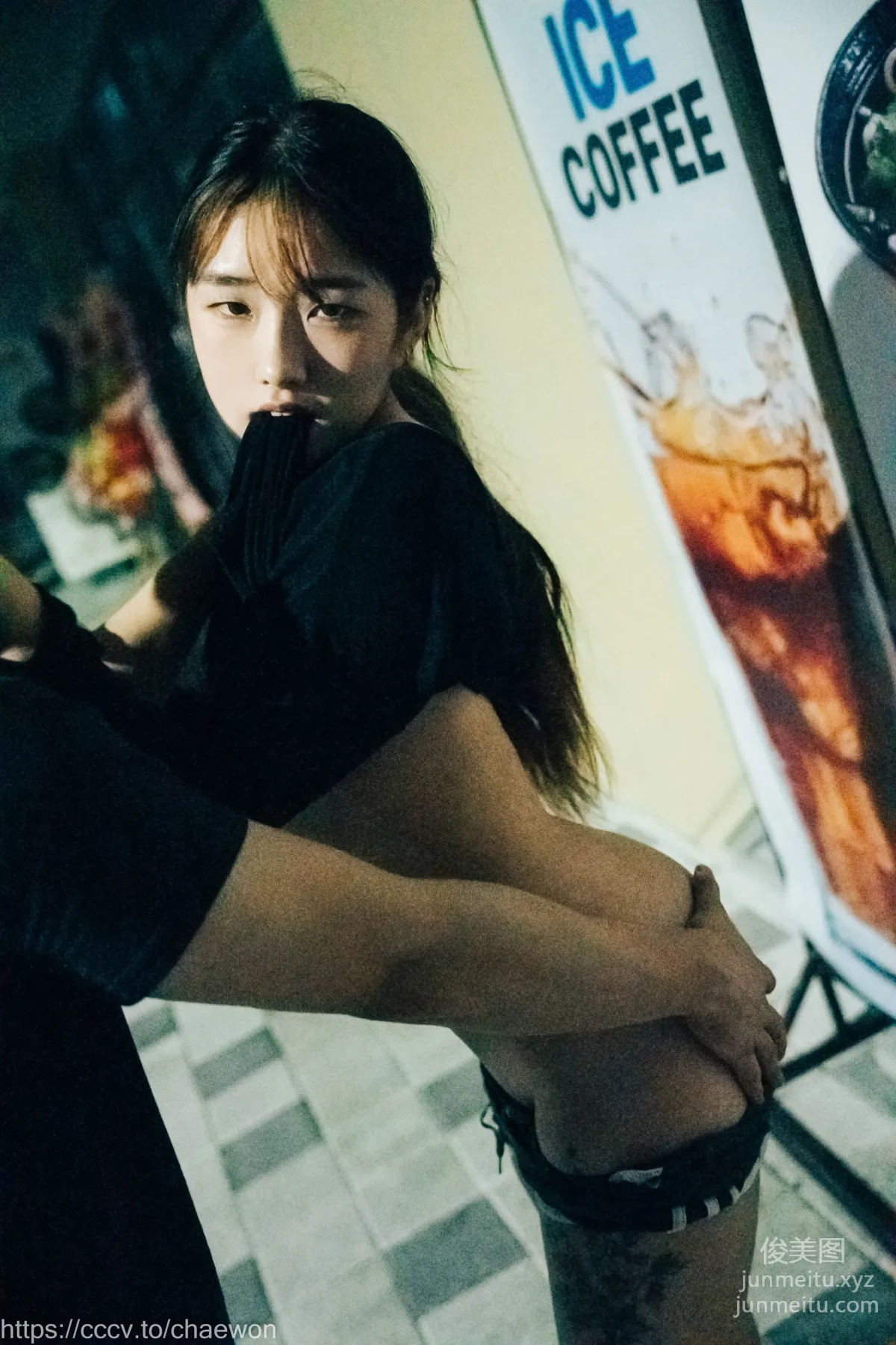 140.[Loozy] SonSon (손손) - Public Toilet - part 01[157P] 53