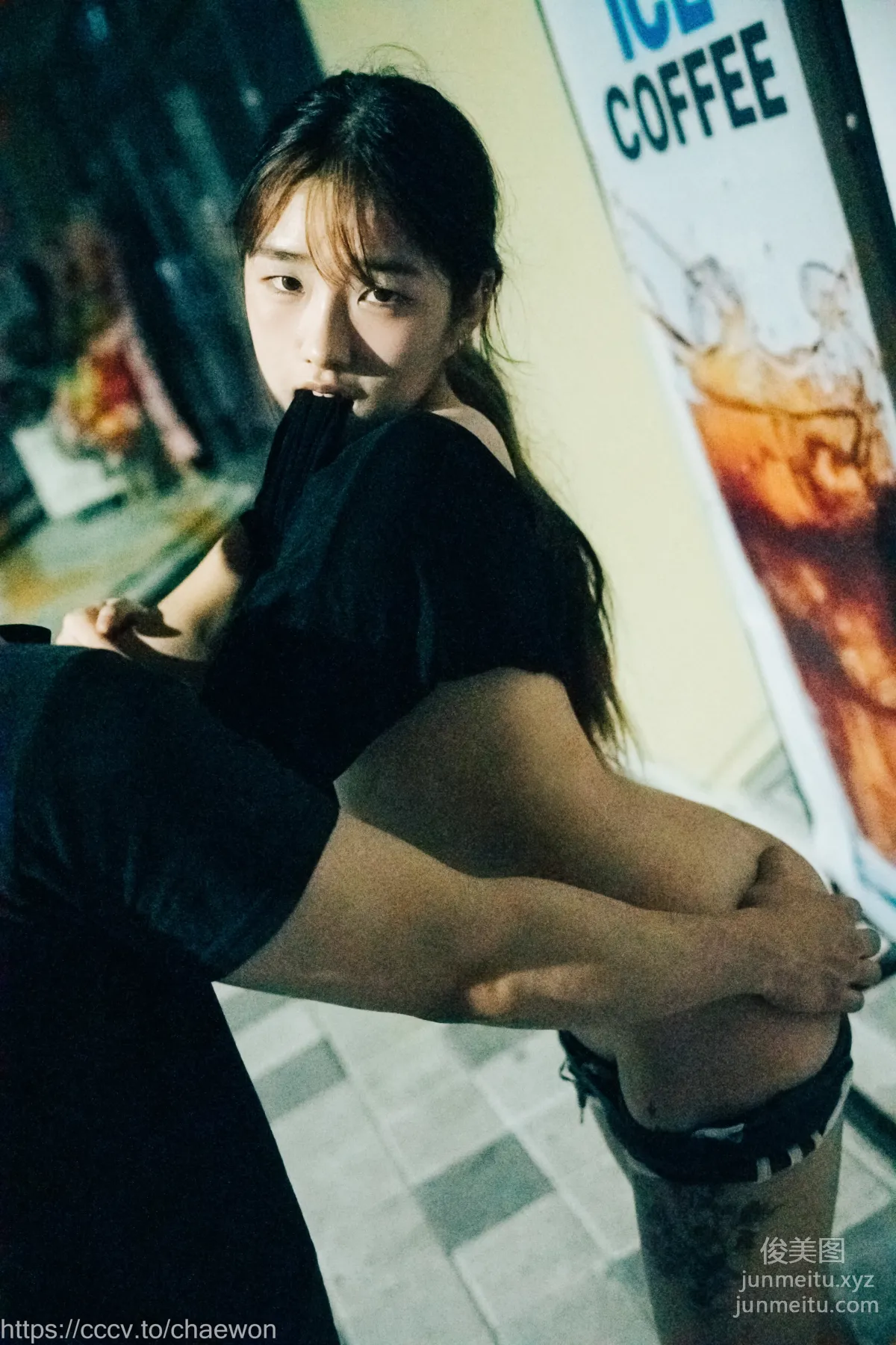 140.[Loozy] SonSon (손손) - Public Toilet - part 01[157P] 54