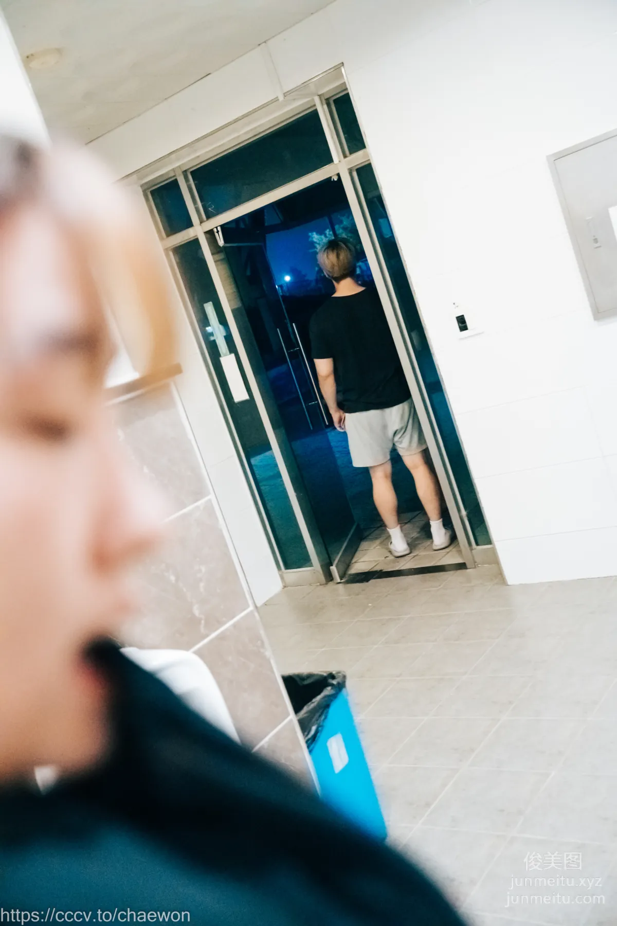 140.[Loozy] SonSon (손손) - Public Toilet - part 01[157P] 62