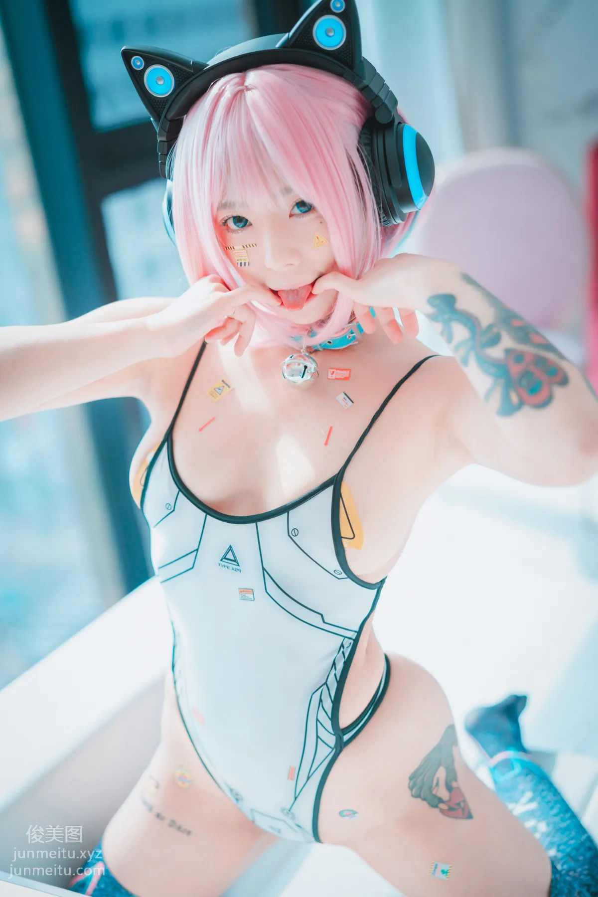 048.[DJAWA] Maruemon - Caution Girl X Athletic Girl[57P] 5