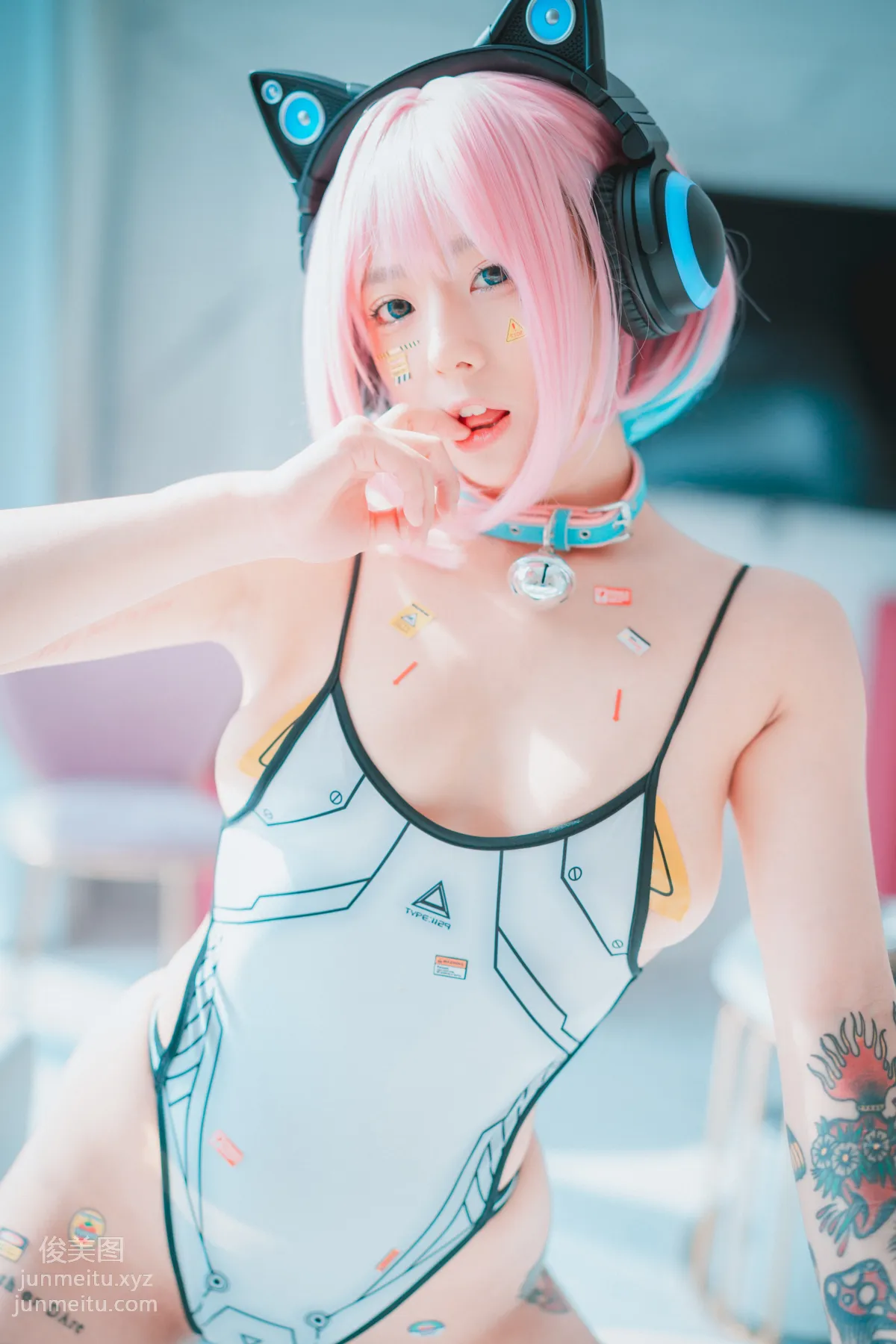 048.[DJAWA] Maruemon - Caution Girl X Athletic Girl[57P] 6