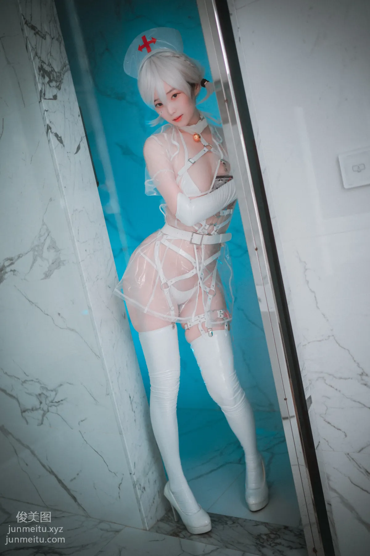 132.[DJAWA] BamBi - Nurse Nation (White ver)[82P] 52