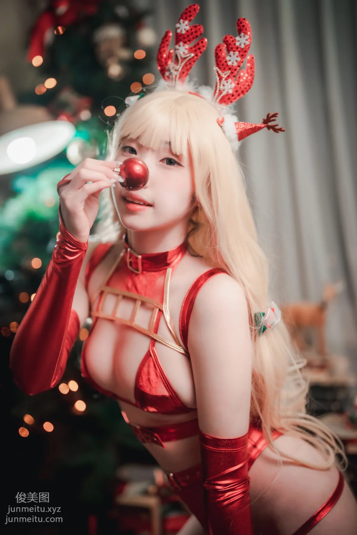 187.[DJAWA] Bambi - Christmas Special 2021[132P] 10