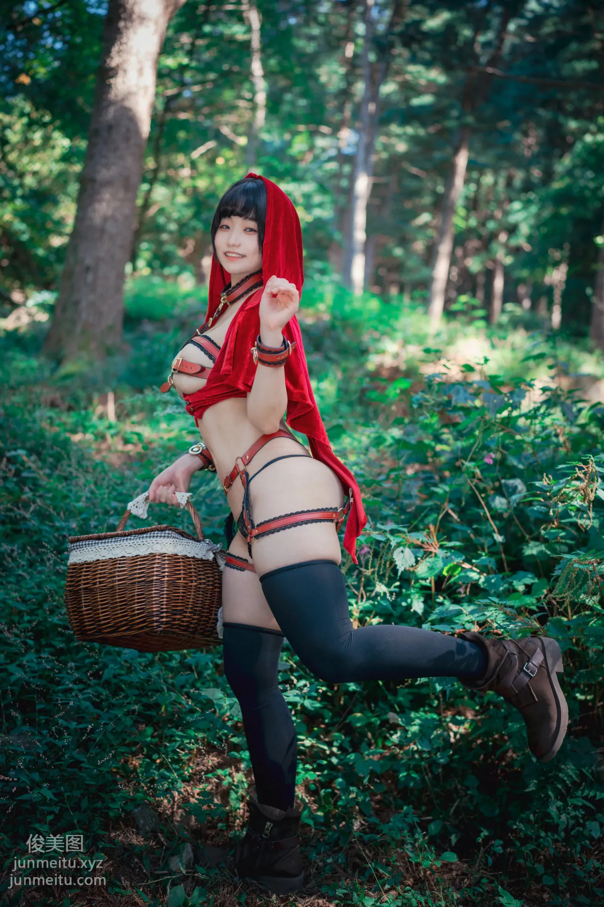 196.[DJAWA] Mimmi - Naughty Red Hiring Hood[125P] 10