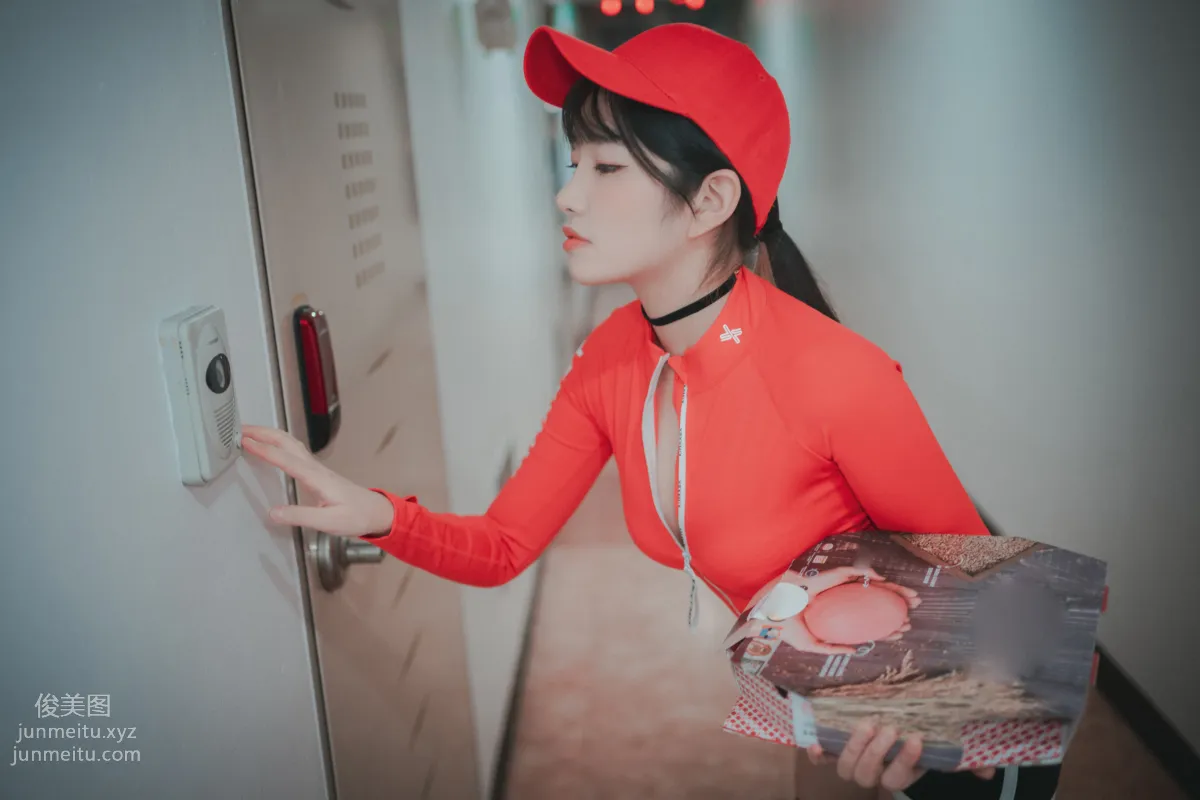 198.[DJAWA] SonSon - Pizza Girl[111P] 31