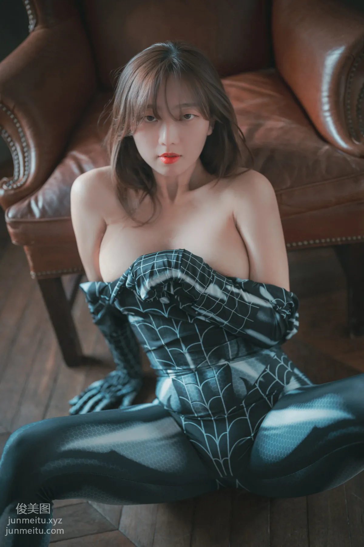 215.[DJAWA] Koby - The Curvy Spider Girl[48P] 28
