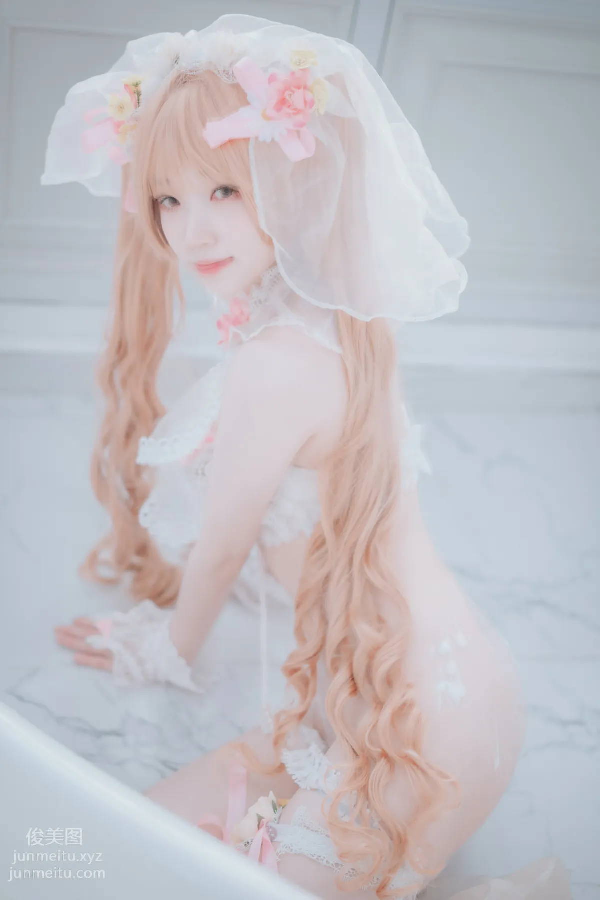 236.[DJAWA] Bambi - God Mother Heket (Destiny Child) (Full ver.)[201P] 171