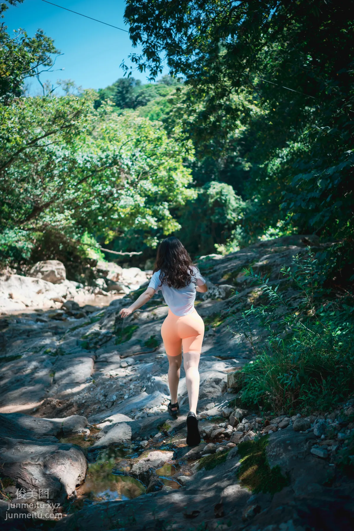 260.DJAWA Photo ZziZzi (모찌)– Summer Getaway Vol.3 [148P] 25