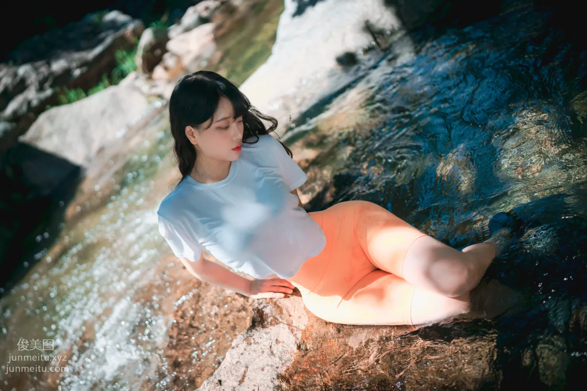 260.DJAWA Photo ZziZzi (모찌)– Summer Getaway Vol.3 [148P] 46