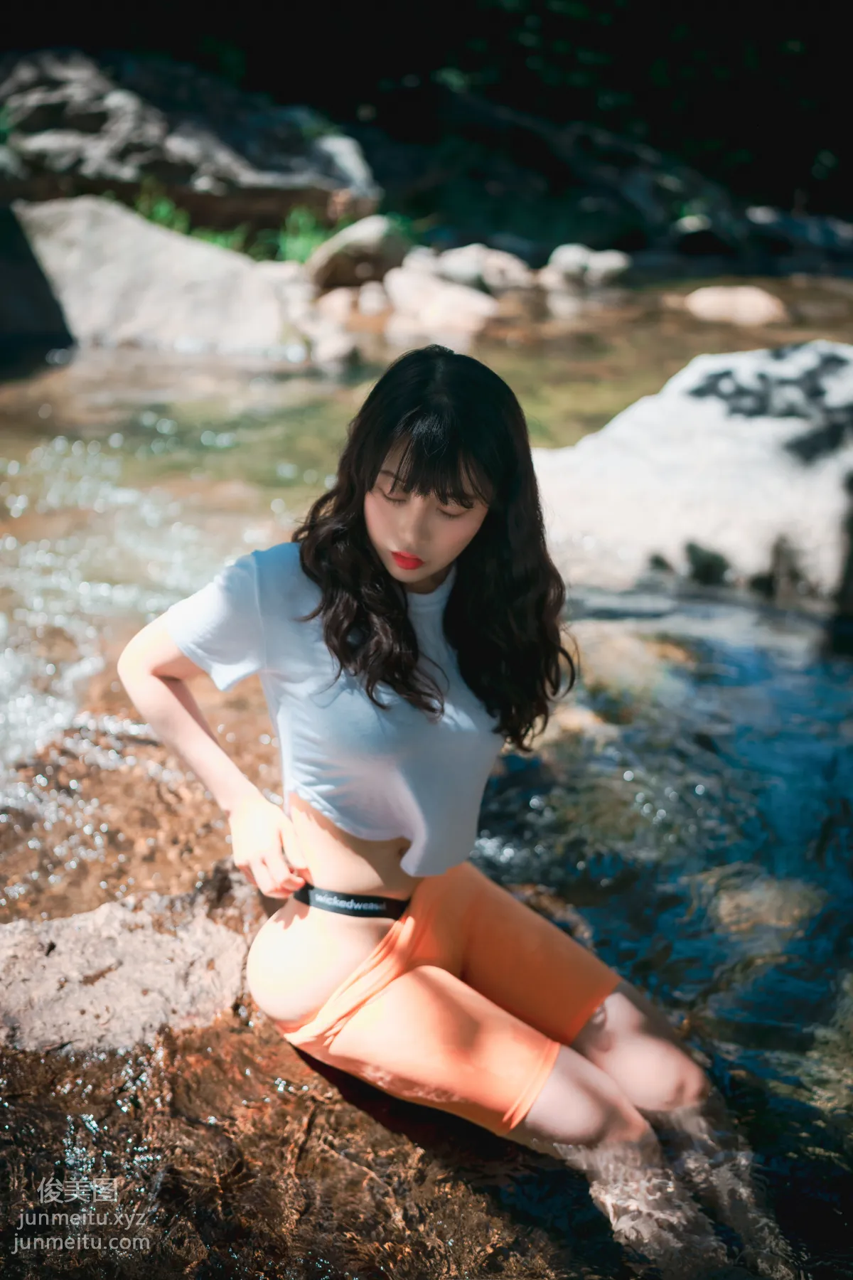 260.DJAWA Photo ZziZzi (모찌)– Summer Getaway Vol.3 [148P] 47