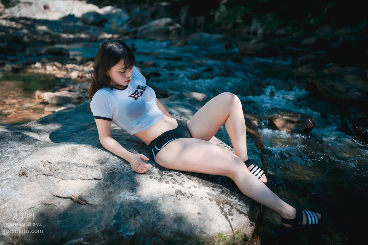 260.DJAWA Photo ZziZzi (모찌)– Summer Getaway Vol.3 [148P] 86