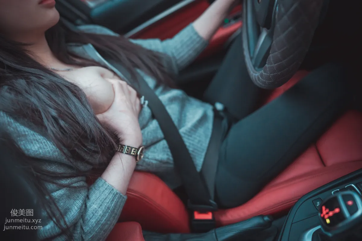 266.DJAWA Photo — NO.296 Yeeun (손예은) - Drive My Car [90P] 21