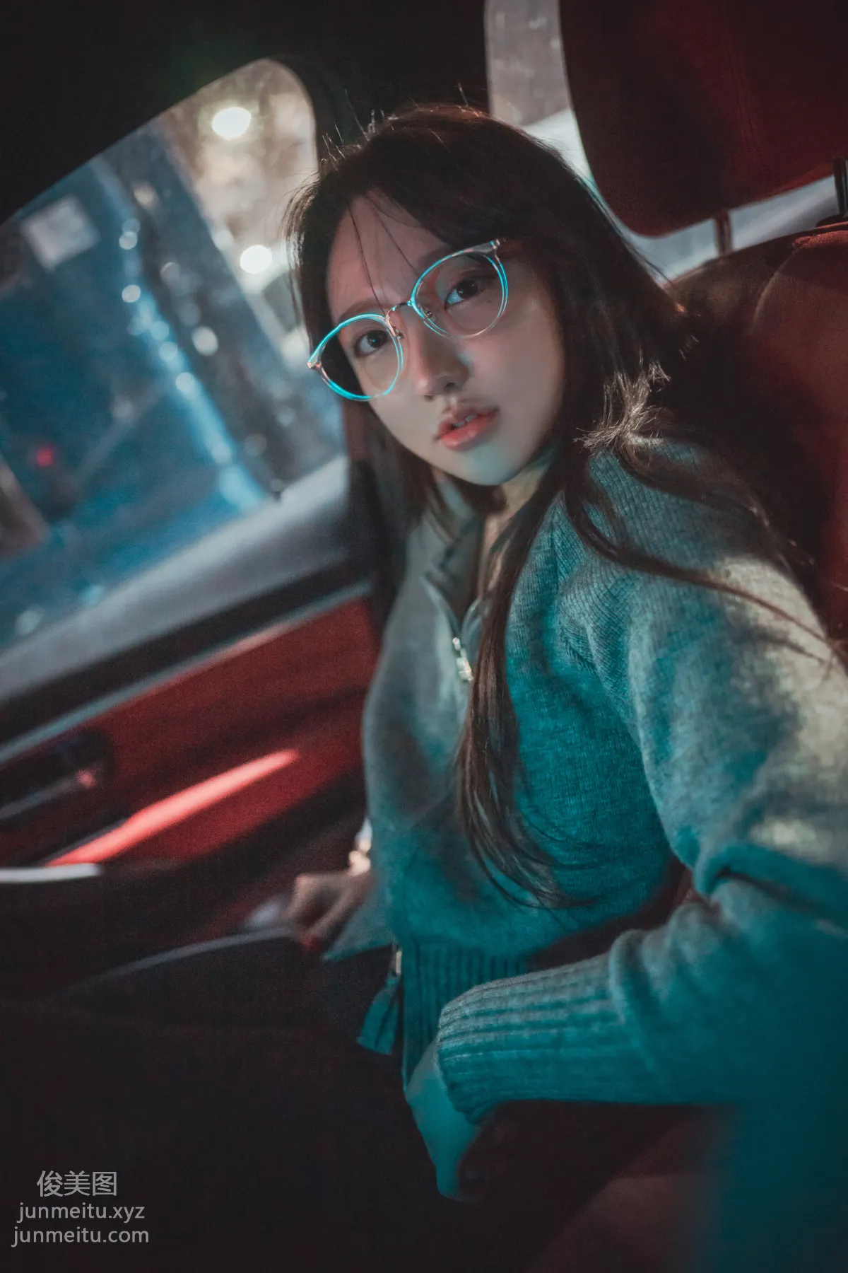 270.DJAWA Photo Yeeun (손예은) - Drive My Car [90P] 58