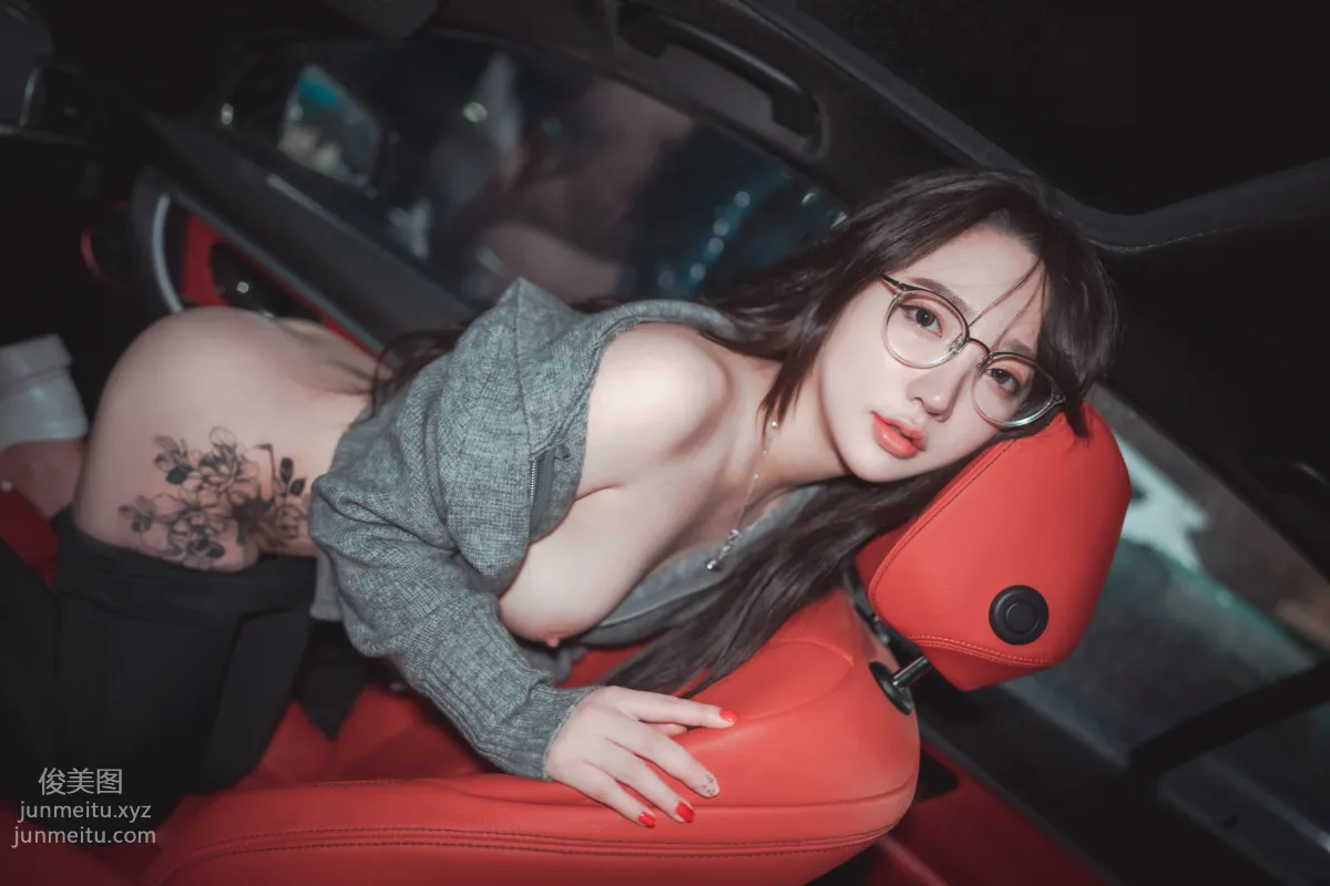 270.DJAWA Photo Yeeun (손예은) - Drive My Car [90P] 80