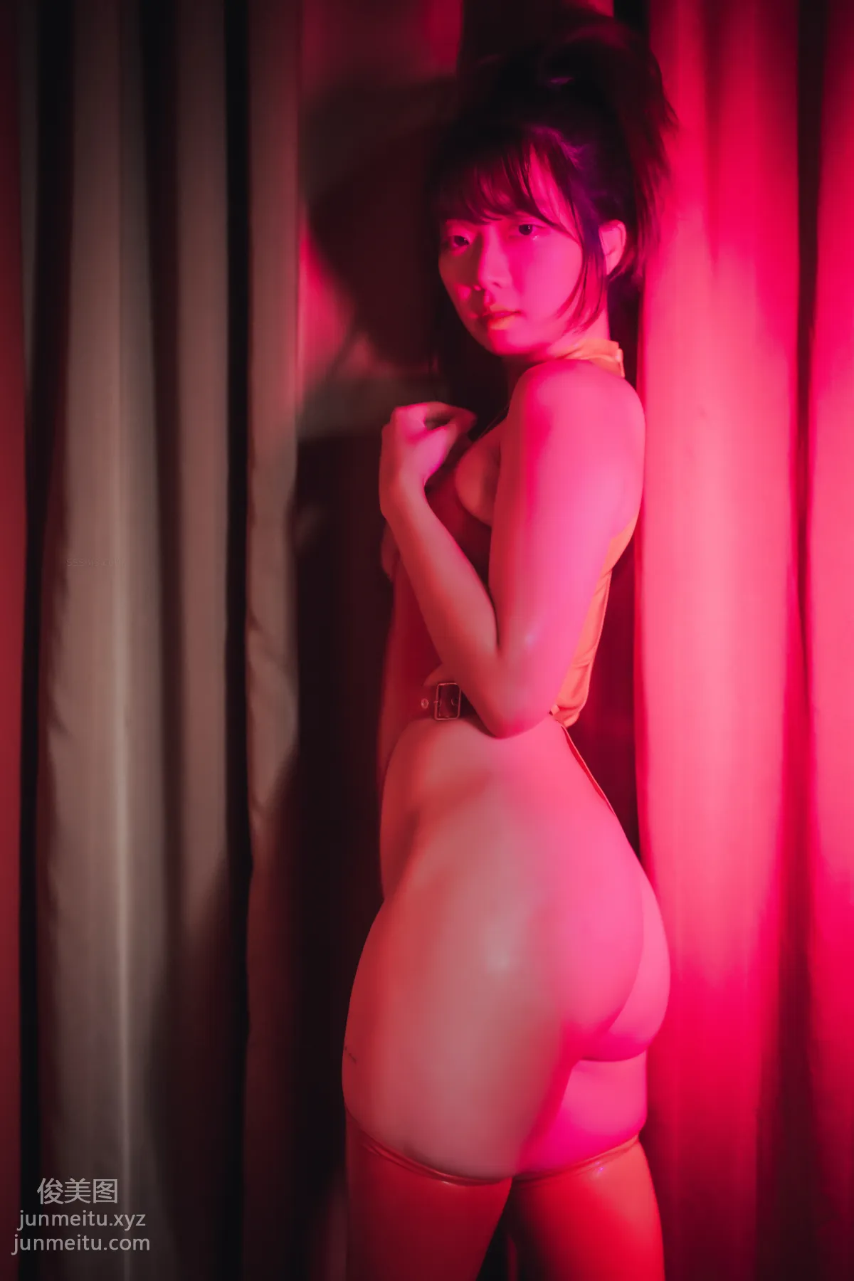 278.DJAWA Photo – Koby - Cling to Latex [152P] 32