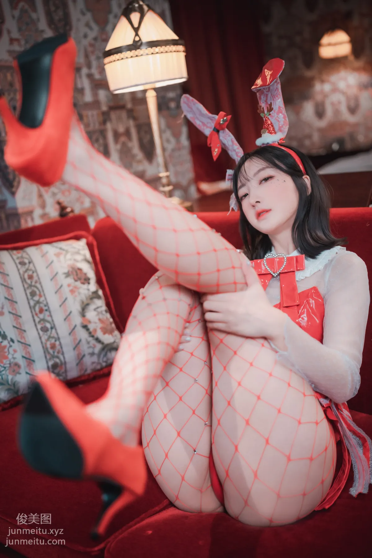 282.DJAWA Photo HaNari - Christmas Special [101P] 35