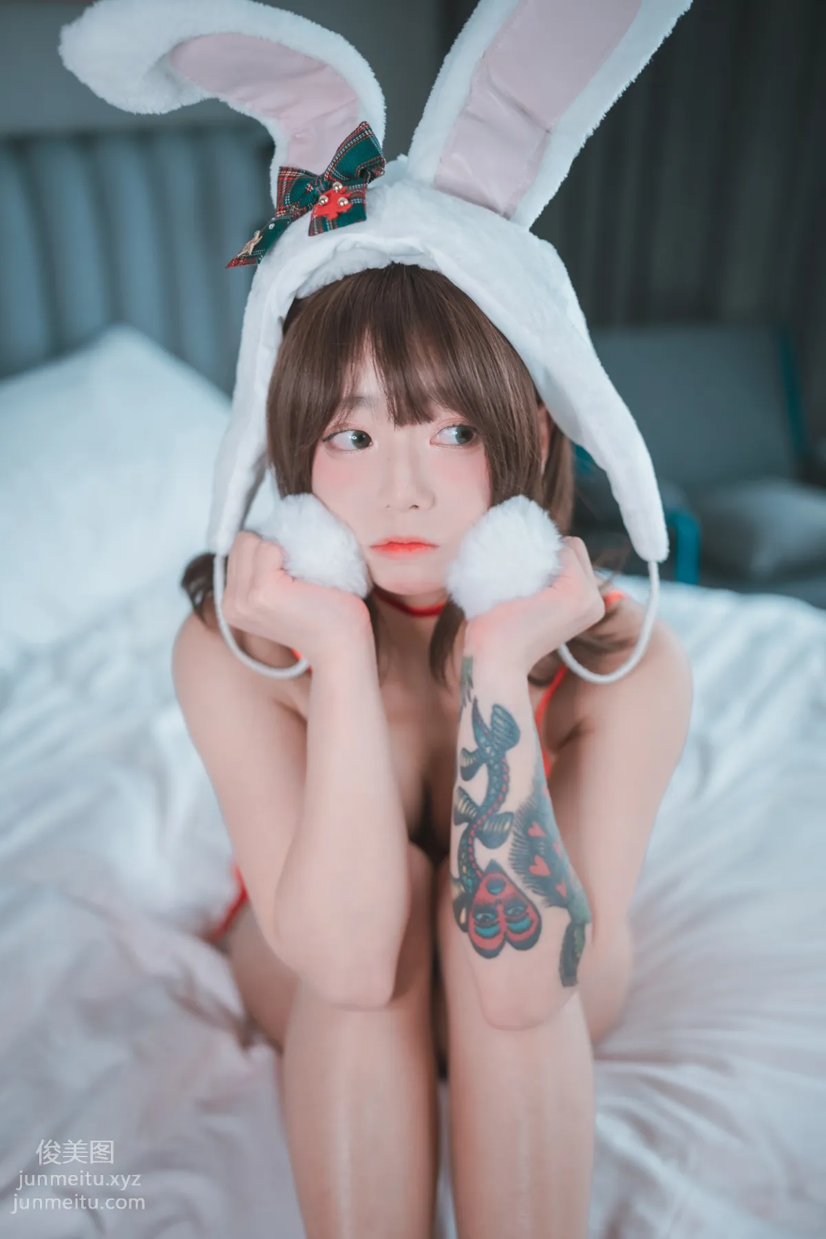 288.DJAWA Photo Maruemon (마루에몽) Red Velvet Valet [159P] 10