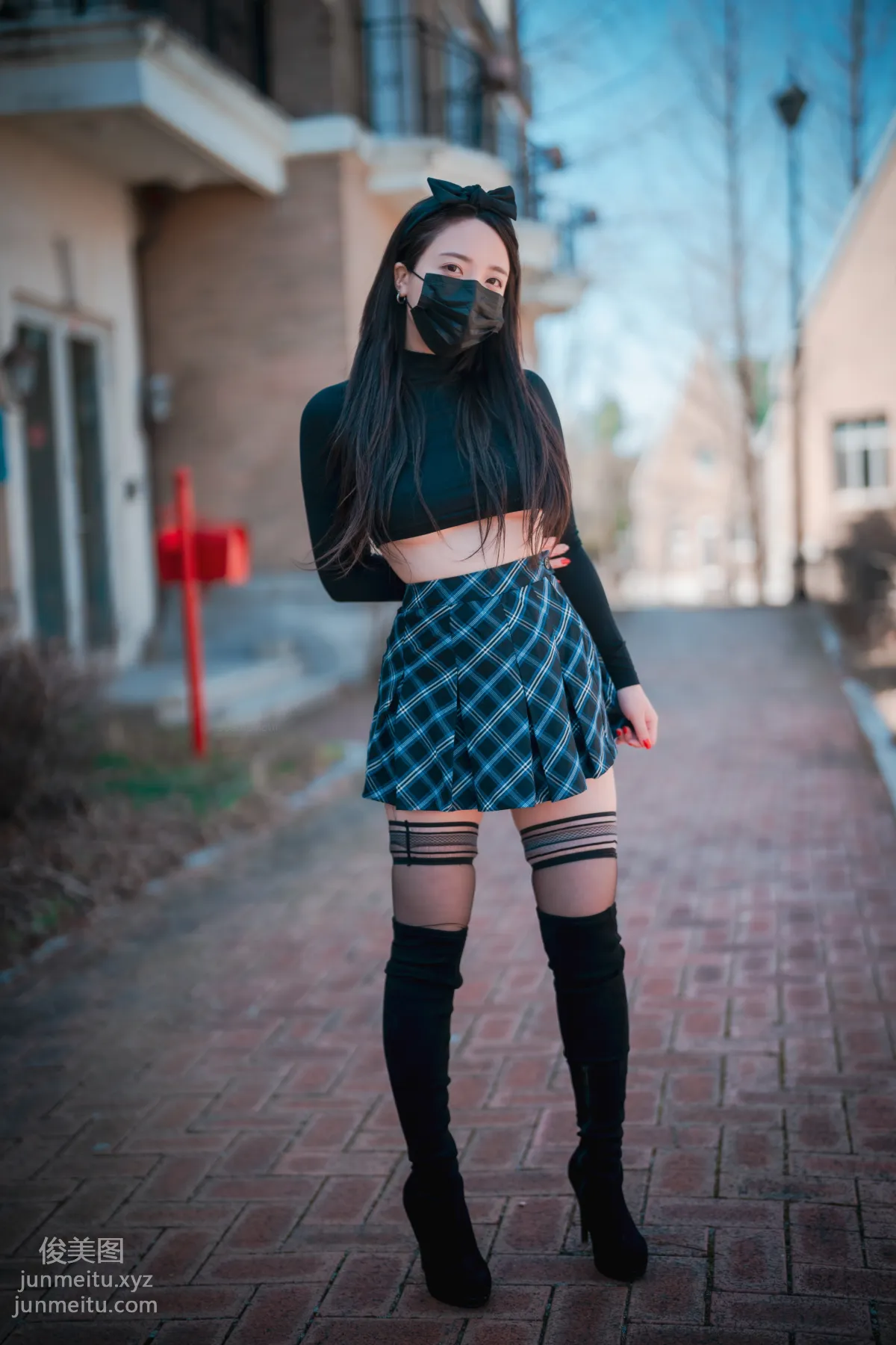 289.DJAWA Photo Yeeun (손예은) - Early Spring Walk in March [156P] 61