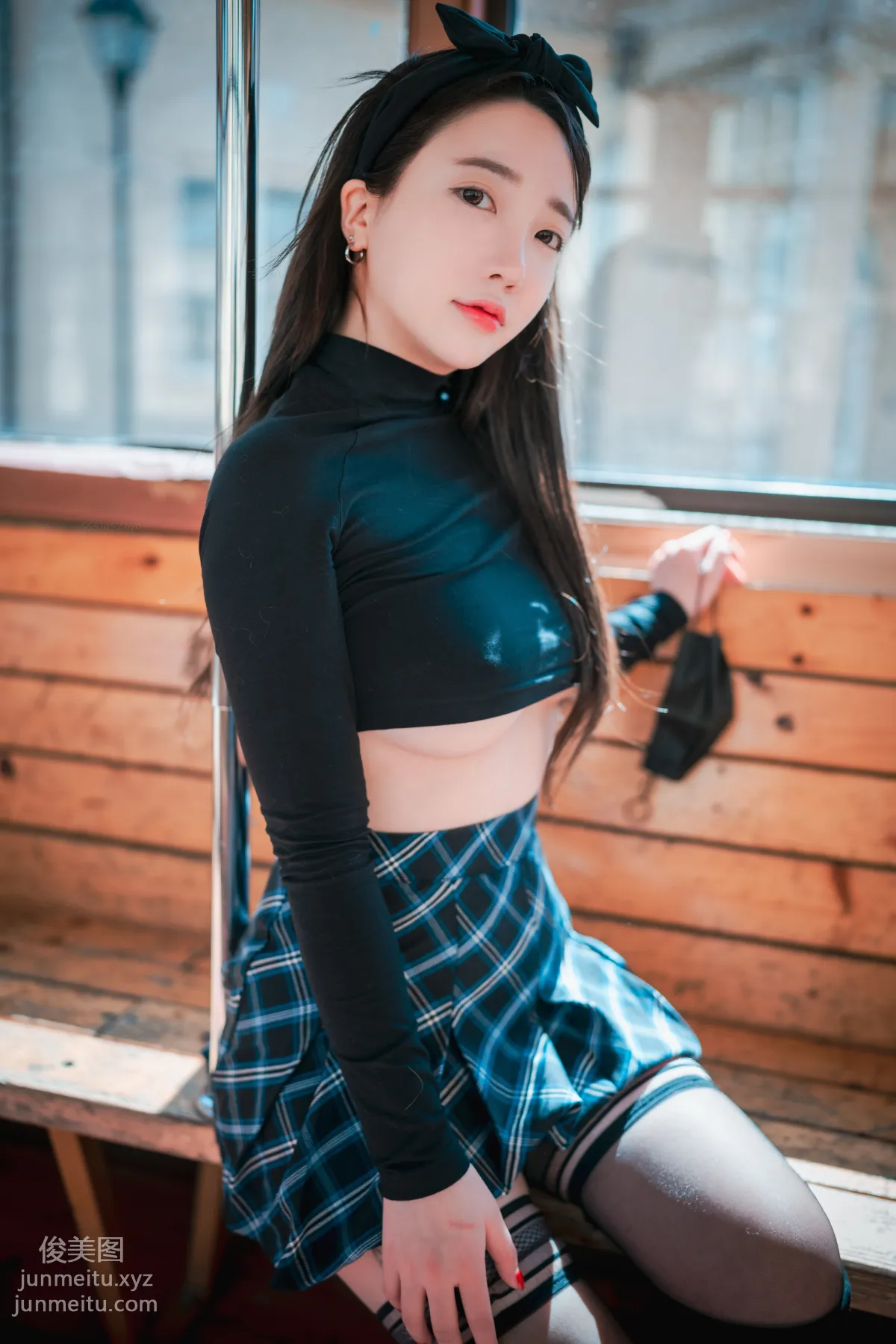 289.DJAWA Photo Yeeun (손예은) - Early Spring Walk in March [156P] 113