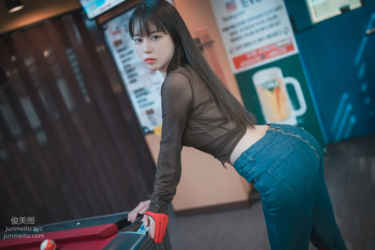 306.[DJAWA] ZziZzi - Billiards Girl[192P] 68
