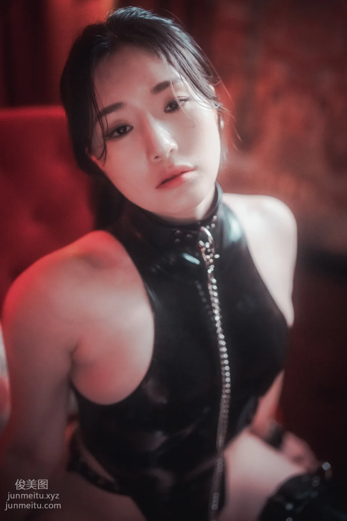 319.DJAWA Photo – PIA (피아) Cling to Latex [143P] 37