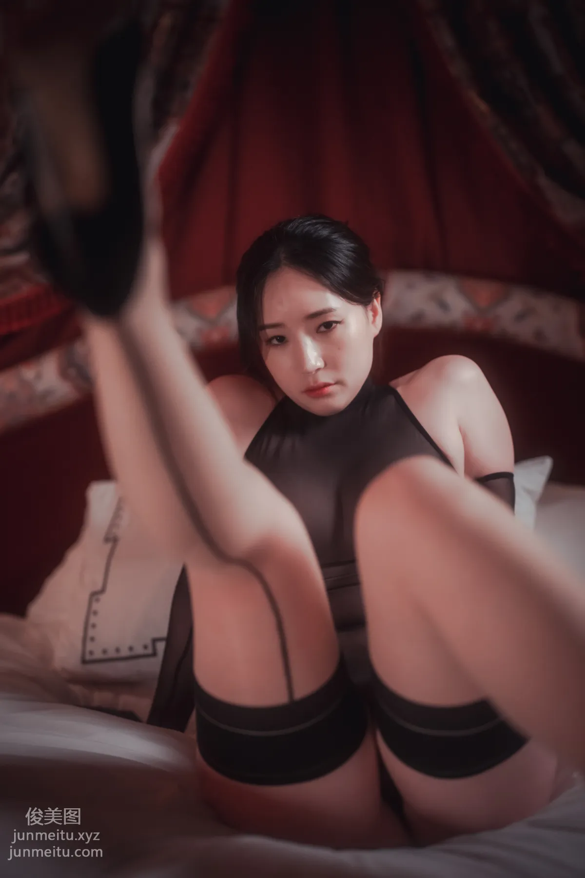 319.DJAWA Photo – PIA (피아) Cling to Latex [143P] 101