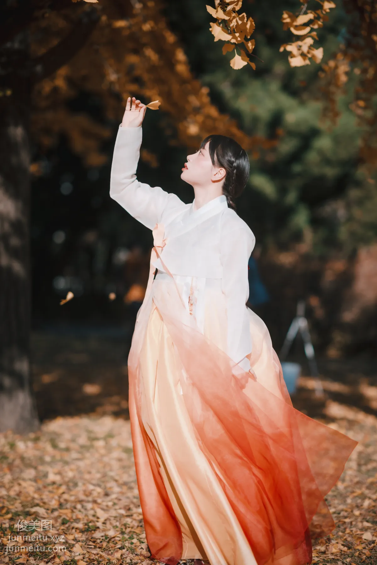 322.DJAWA Photo – ZziZzi (모찌) Vol.14 - Chuseok[133P] 116