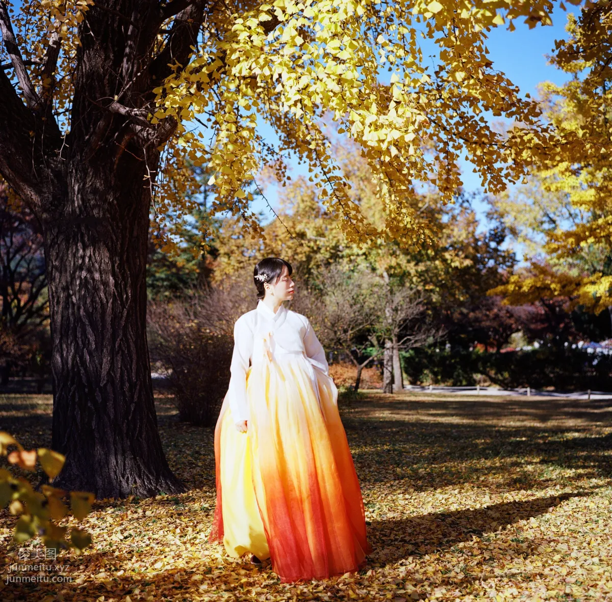 322.DJAWA Photo – ZziZzi (모찌) Vol.14 - Chuseok[133P] 122
