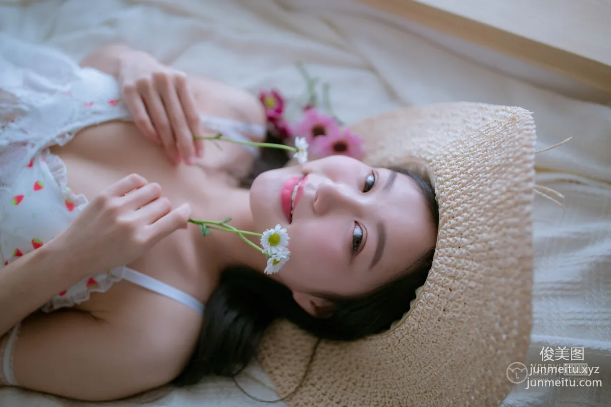 [YALAYI雅拉伊] No.185 你是我手裡那束花 仙女不會灰 [50P] 27