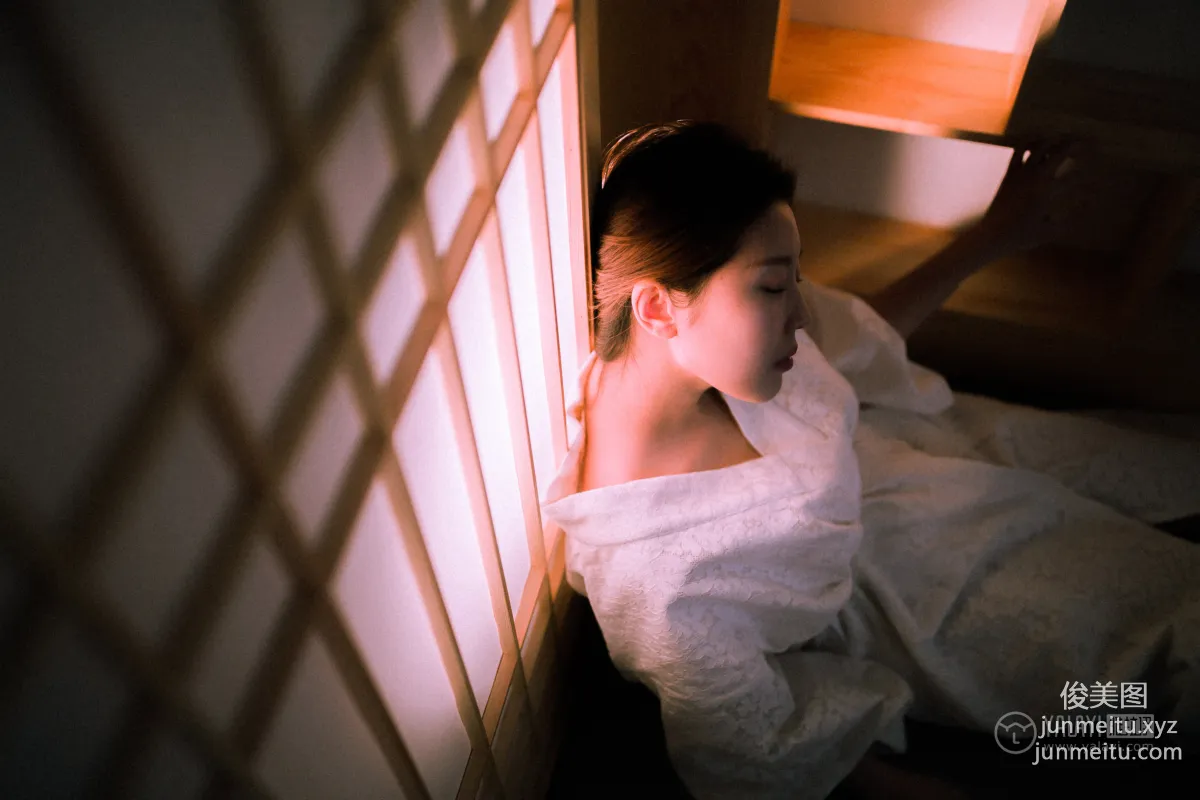 [YALAYI雅拉伊] No.202 夜光 圓圓 [61P] 13