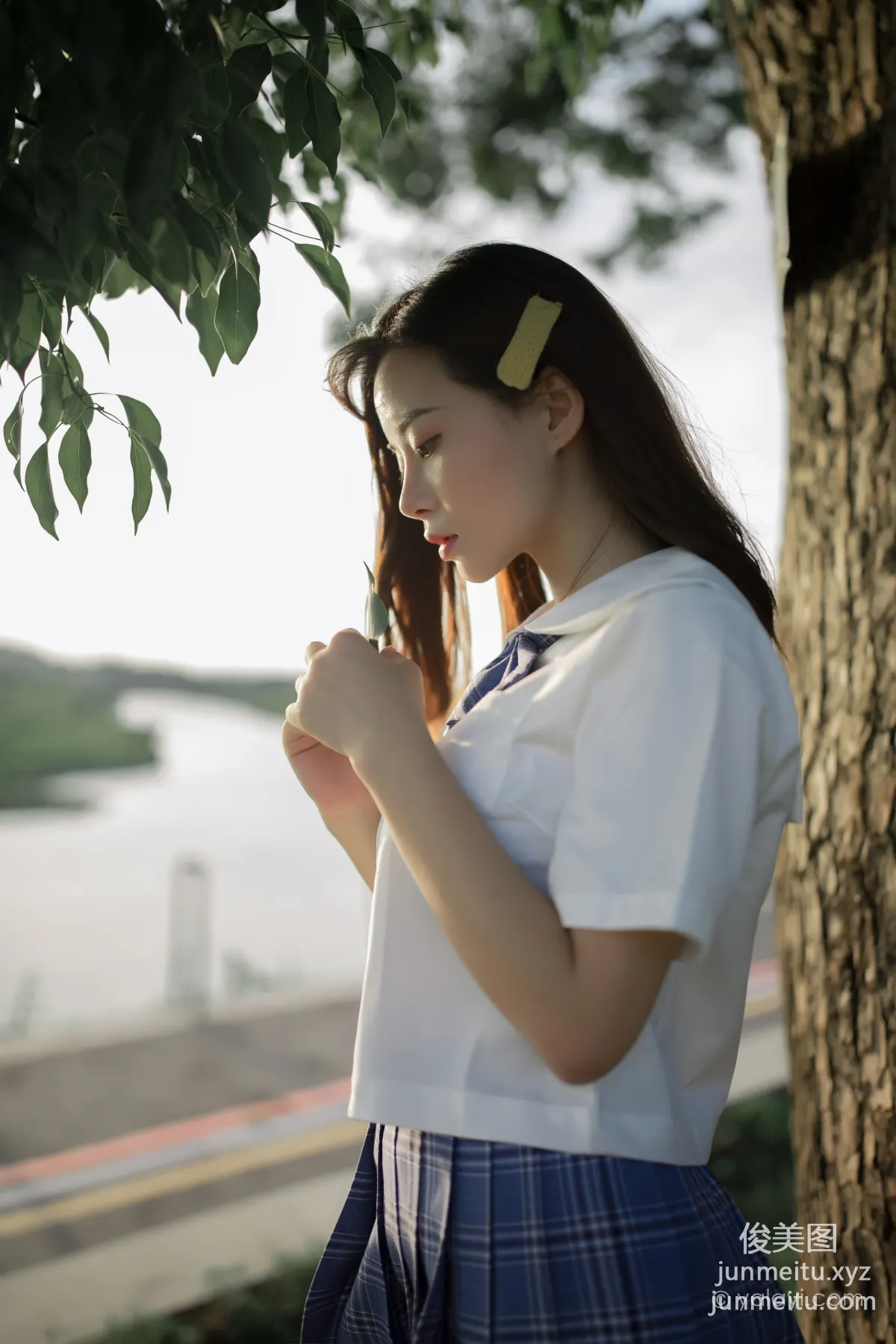 [YALAYI雅拉伊] 2020.07.28 NO.677 枝娅《青春在河畔奔走》 23
