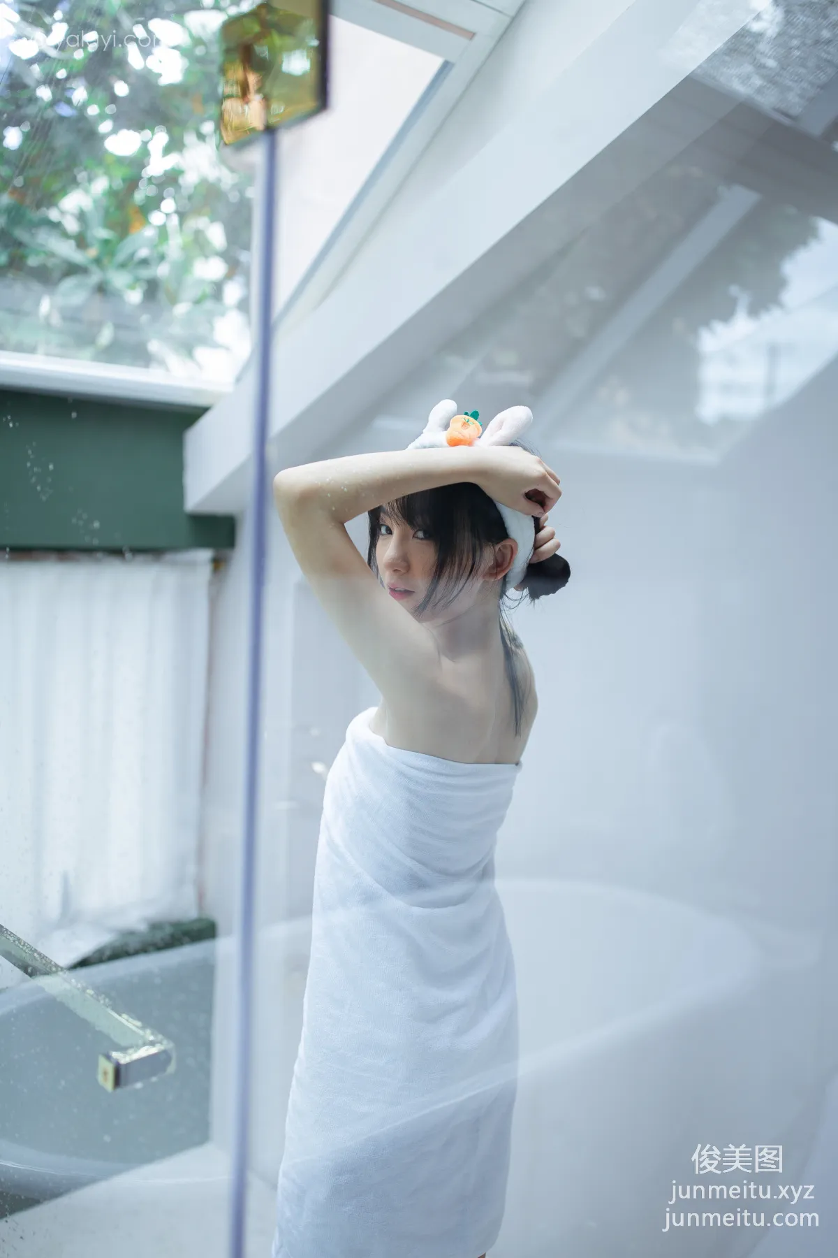 [YALAYI雅拉伊] 2020.08.06 NO.684 落落《清涼一夏》 12